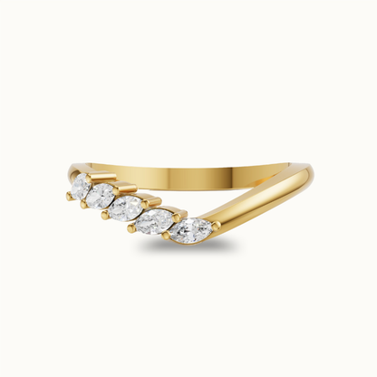 Curved Marquise