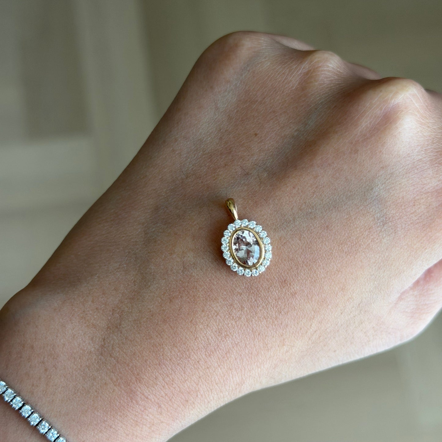 Aster Pendant with Pink Morganite
