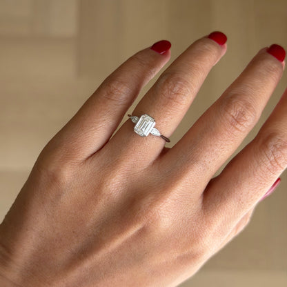 The Lily in Bezel