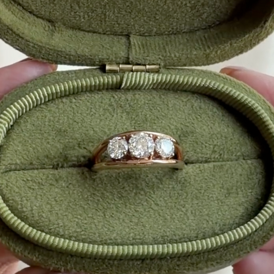 Trilogy Cable Ring