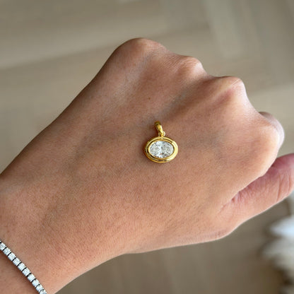 Hazel Pendant