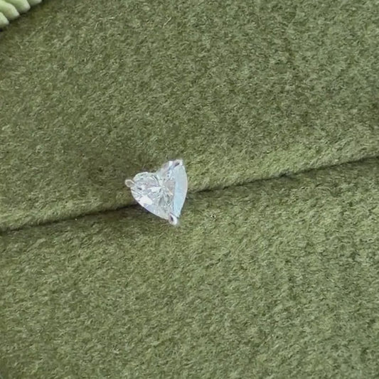 Tiny Heart Stud